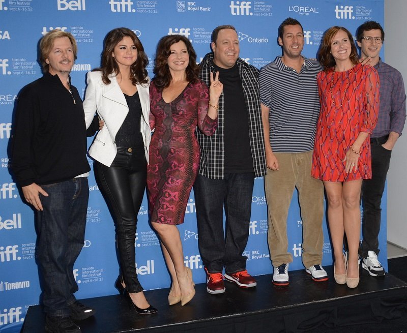 смотреть монстры на каникулах 3